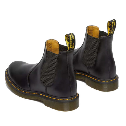 2976 YS - Stivali in pelle smooth marchio DR.MARTENS